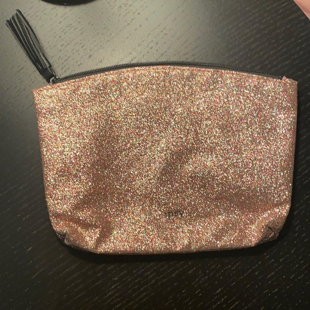 Ipsy makeup bag